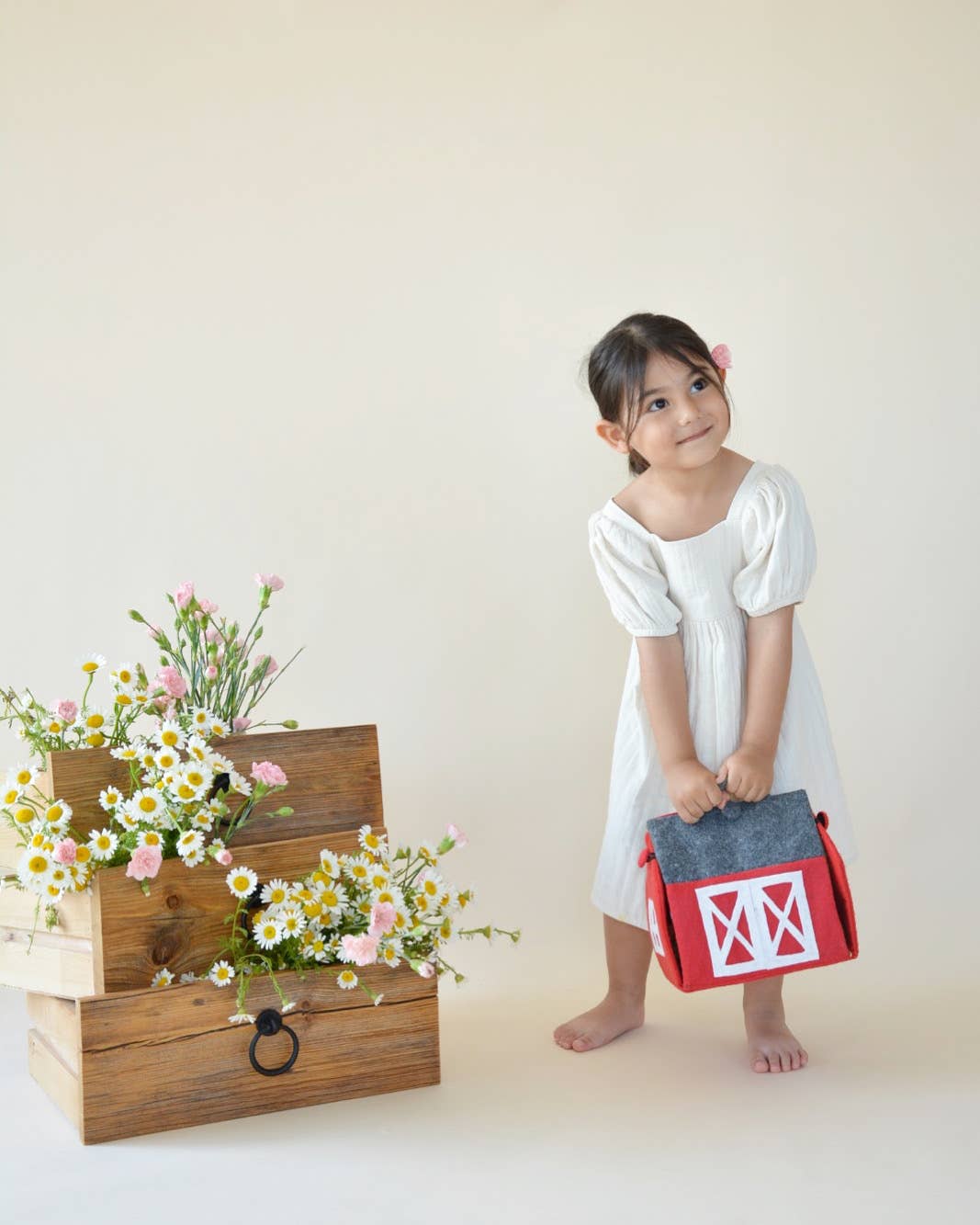Take-Along Barn with Farm Animals