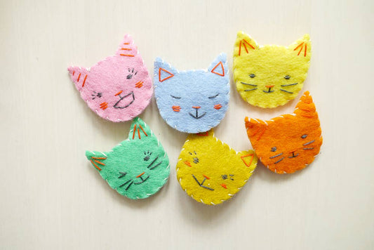 Kitty Cat Pins Kit